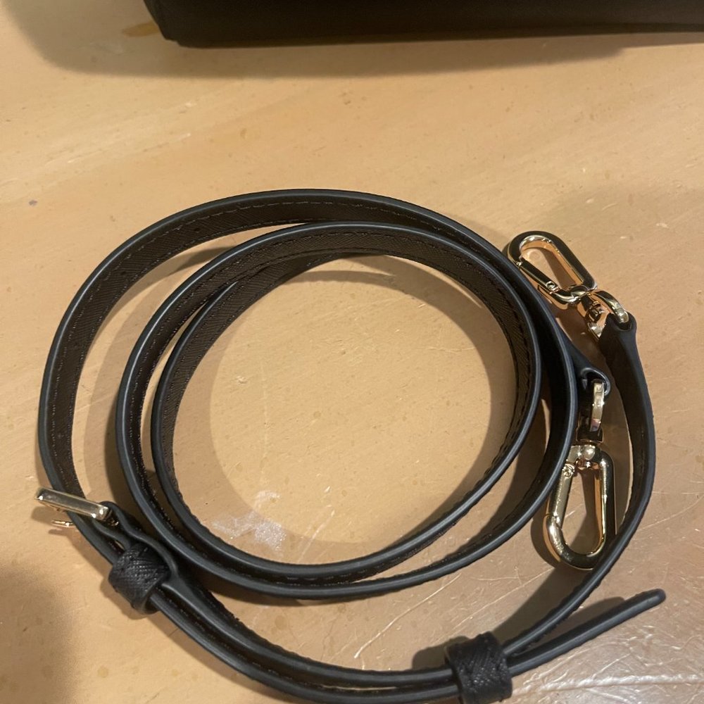 Tory Burch Emerson Small Top Handle Satchel With Strap Gem